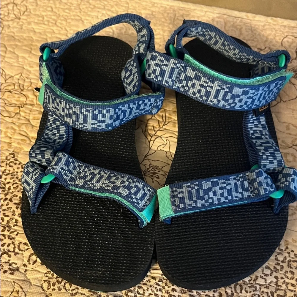 Teva Kids Blue Patterned Strap Sandals with Teal Accents